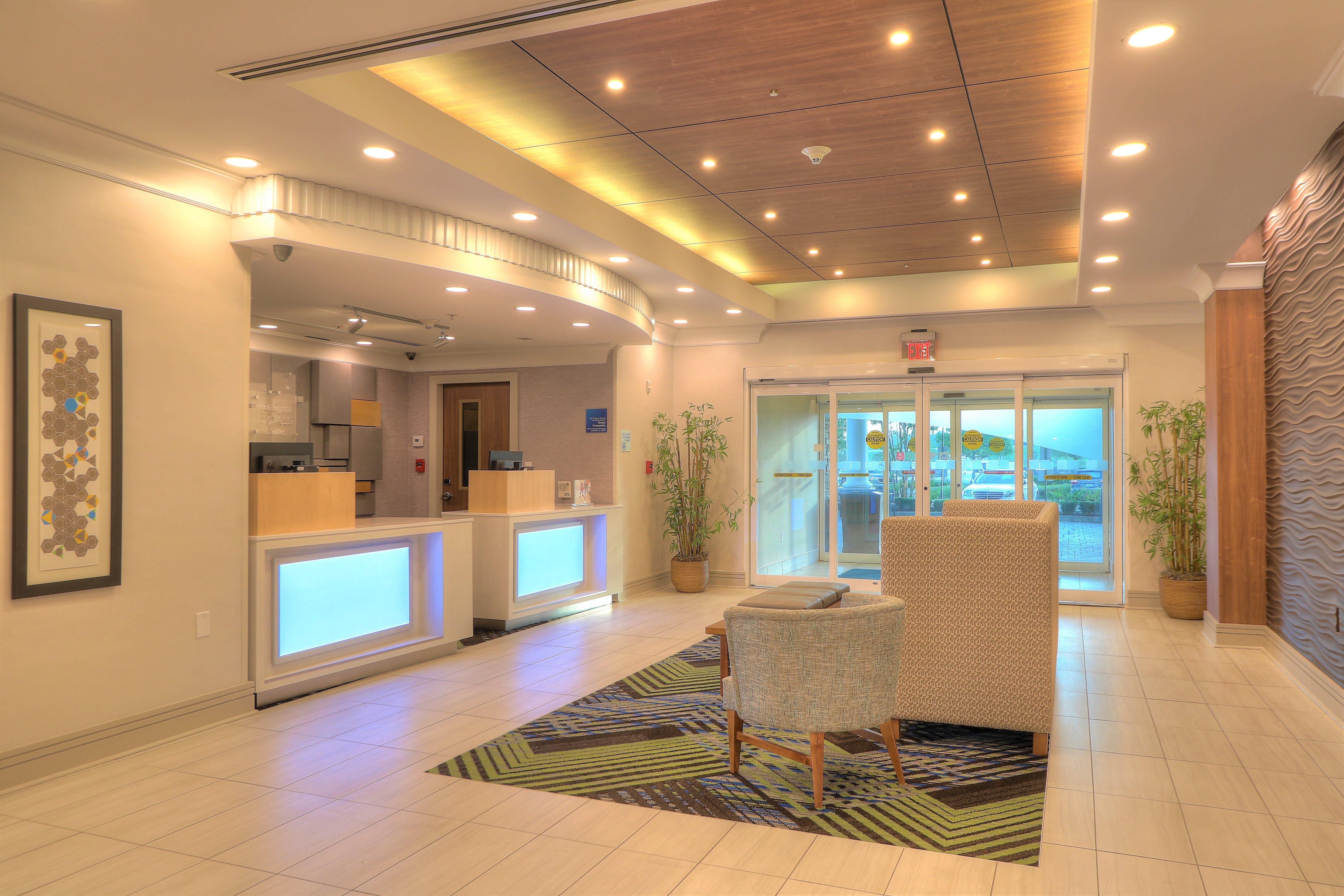 Holiday Inn Express Hotel & Suites Mobile Saraland By Ihg Exterior foto